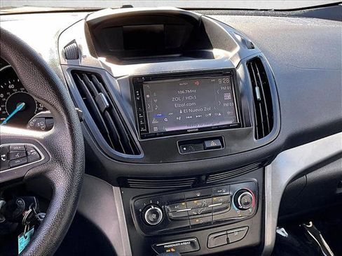 Used 2018 Ford Escape S image 8