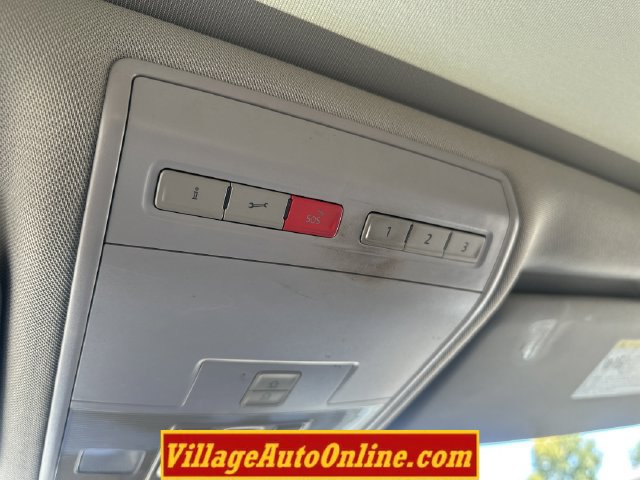 Used 2018 Volkswagen Atlas SEL AWD/4WD image 18