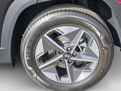 New 2025 Hyundai Tucson SEL image 10