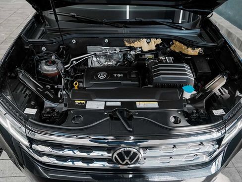 Used 2023 Volkswagen Atlas Cross Sport SEL image 37