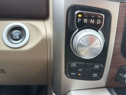 Used 2016 RAM 1500 Laramie AWD/4WD image 26