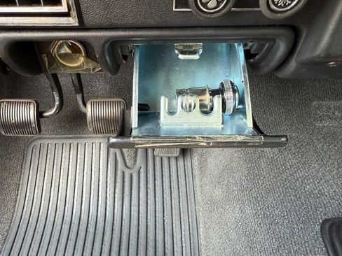 Used 1989 Jeep Wrangler 4WD image 20