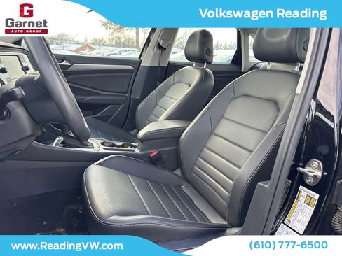 Certified 2021 Volkswagen Jetta SE w/ SE Cold Weather Package image 11
