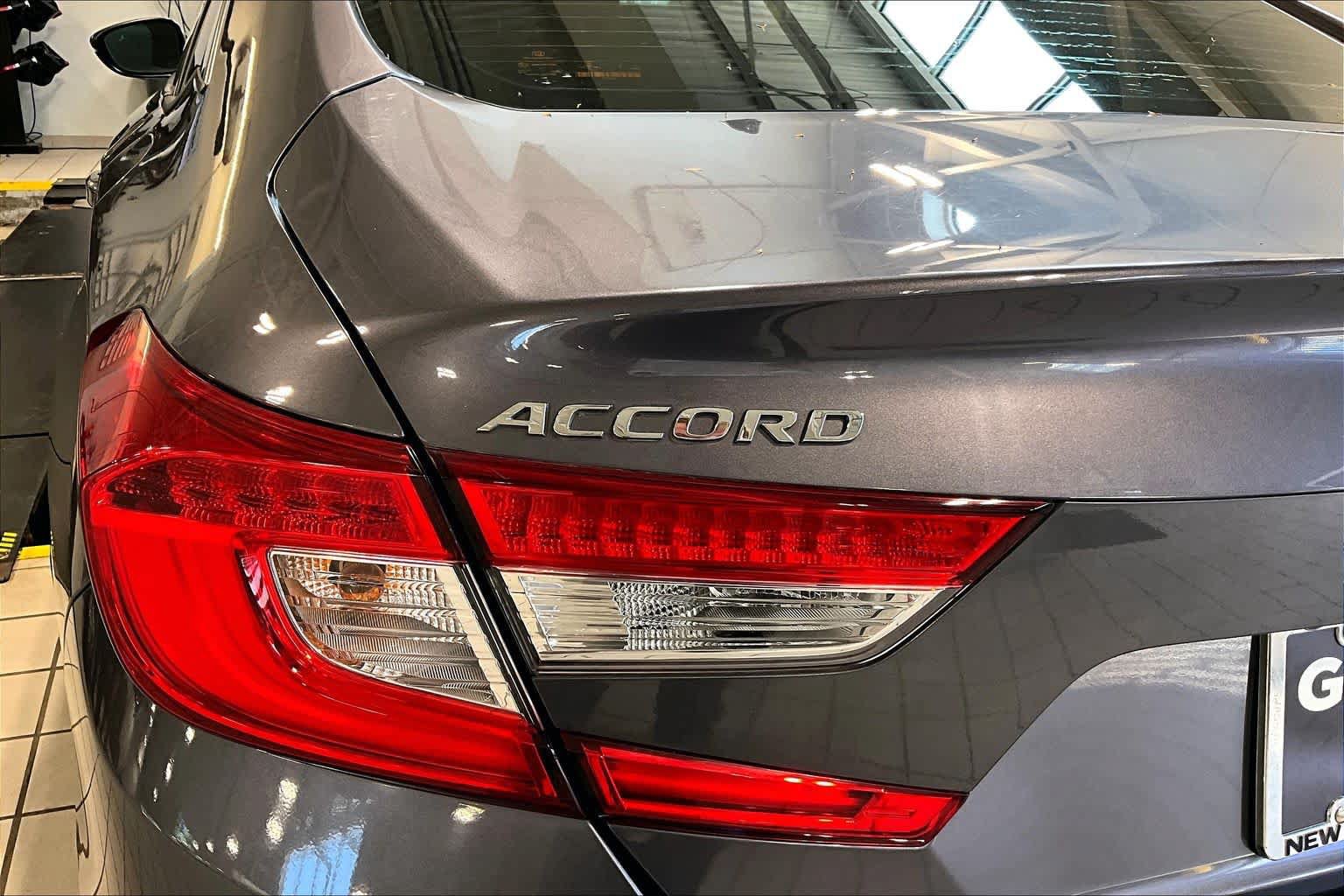 Used 2020 Honda Accord EX-L image 31