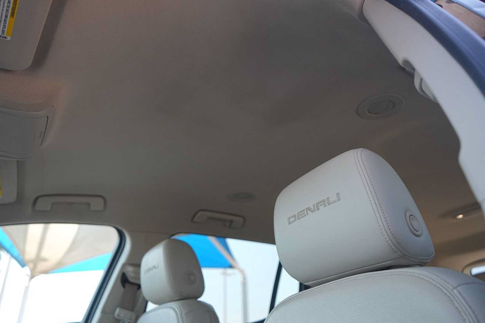 Used 2023 GMC Acadia Denali FWD image 25