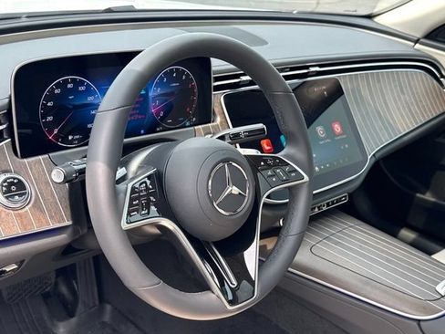 Used 2026 Mercedes-Benz E 450 4MATIC Sedan image 18