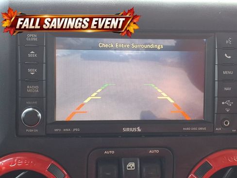 Used 2013 Jeep Wrangler Unlimited Sahara w/ Connectivity Group AWD/4WD image 29