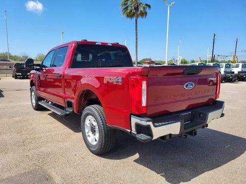 New 2026 Ford F250 XLT w/ FX4 Off-Road Package image 15