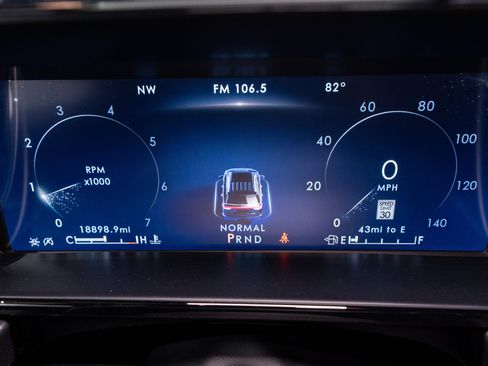 Used 2024 Lincoln Navigator Reserve AWD/4WD image 27