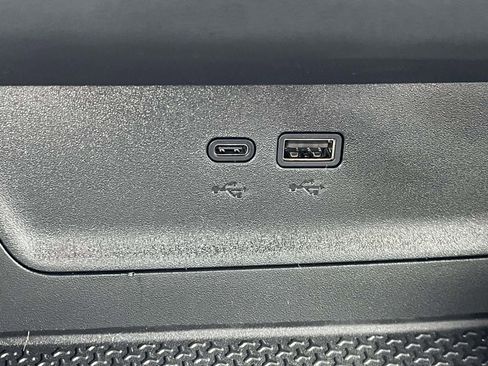 New 2026 Chevrolet Equinox LT w/ Convenience Package II image 15