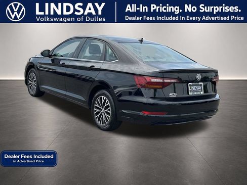 Used 2019 Volkswagen Jetta SE FWD image 5