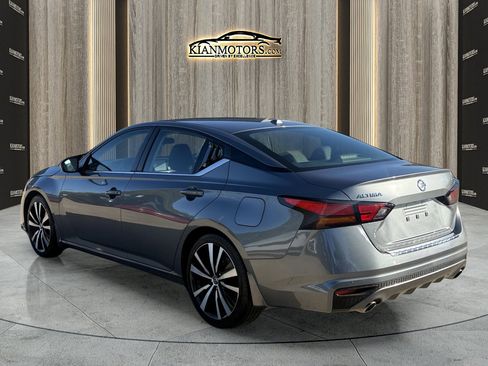 Used 2022 Nissan Altima 2.5 SR image 5