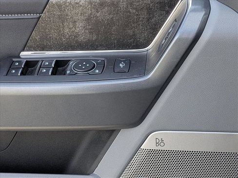 Used 2024 Ford F250 XLT w/ Black Appearance Package image 13