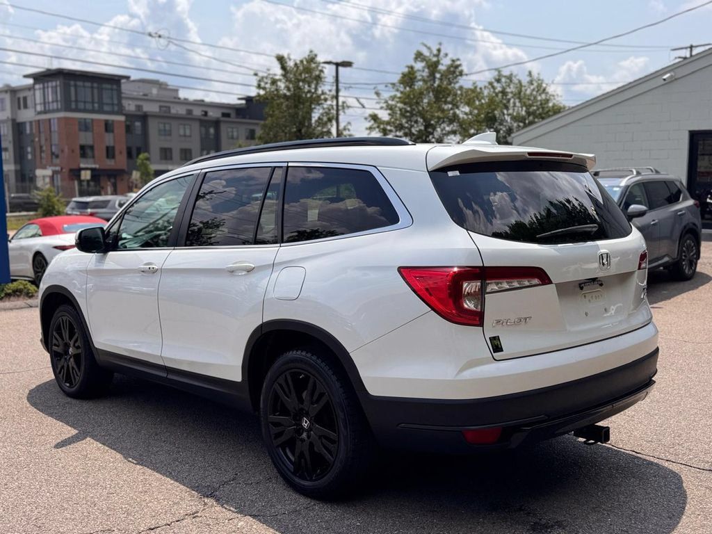 Used 2021 Honda Pilot Special Edition image 4