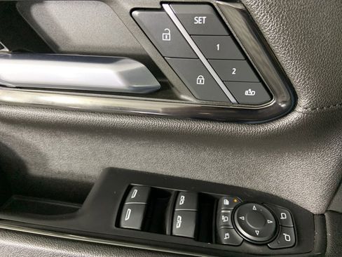 Used 2024 GMC Sierra 2500 AT4 w/ AT4 Premium Plus Package image 23