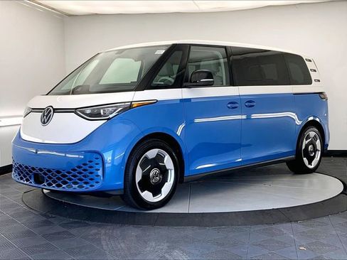 New 2025 Volkswagen ID. Buzz Pro S Plus RWD image 1