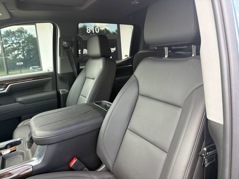 Used 2026 GMC Sierra 1500 Elevation w/ Elevation Premium Package AWD/4WD image 3