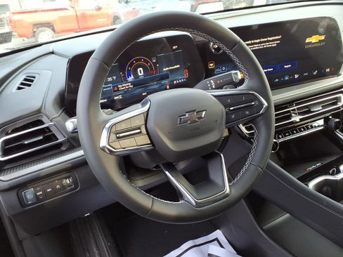 New 2026 Chevrolet Traverse LT w/ Midnight/Sport Edition image 6