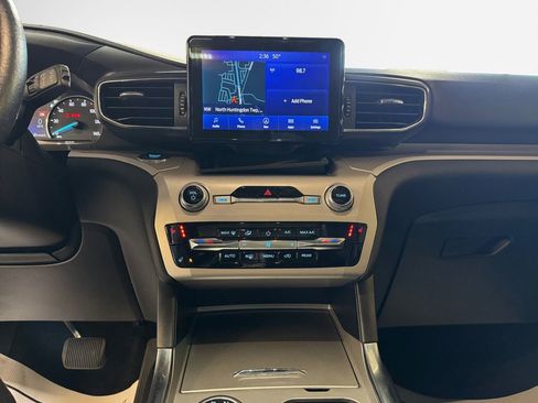 Used 2023 Ford Explorer XLT w/ Equipment Group 202A image 22