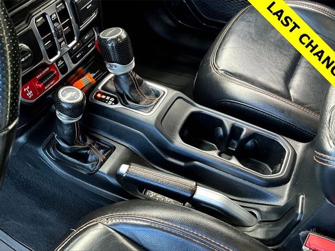 Used 2021 Jeep Gladiator Mojave image 15