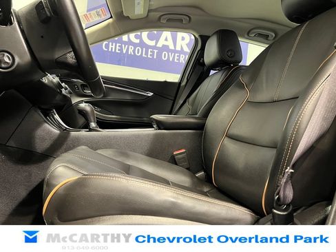 Used 2017 Chevrolet Impala Premier w/ Enhanced Convenience Package FWD image 26