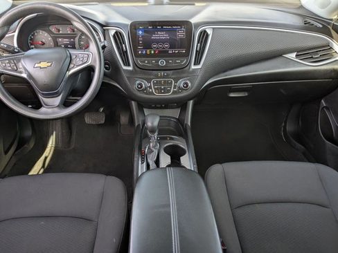 Used 2024 Chevrolet Malibu LT image 16