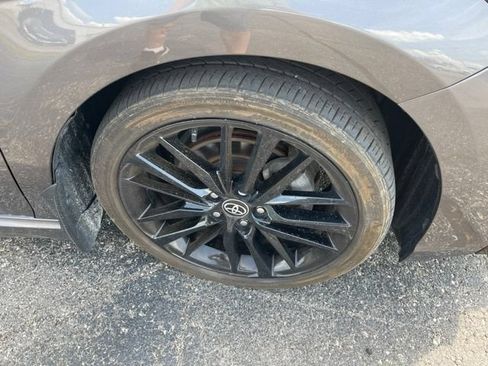 Used 2023 Toyota Camry XSE FWD image 5