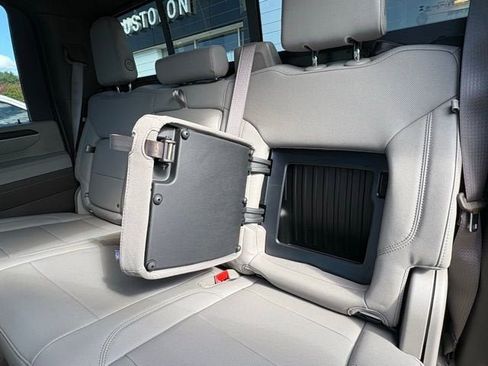 New 2026 GMC Sierra 2500 SLT image 19