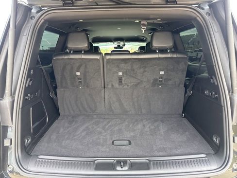 Used 2025 Jeep Wagoneer Series II image 28