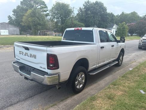 Used 2025 RAM 2500 Big Horn AWD/4WD image 6