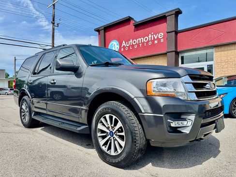 Used 2017 Ford Expedition XLT AWD/4WD image 1
