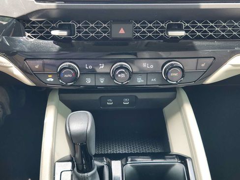 Used 2024 Honda Accord EX-L image 18