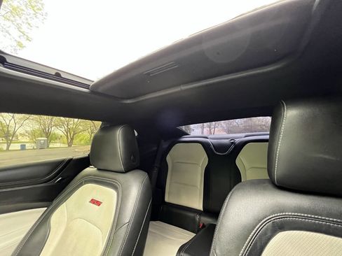 Used 2016 Chevrolet Camaro SS RWD image 23
