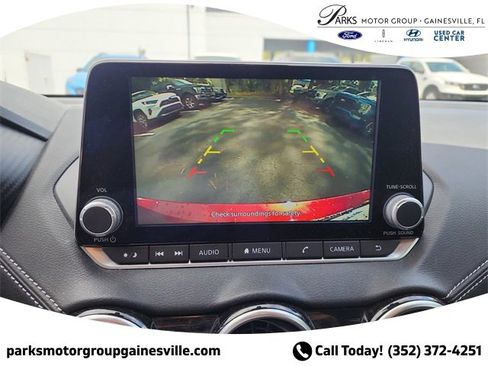 Used 2023 Nissan Sentra SV image 18