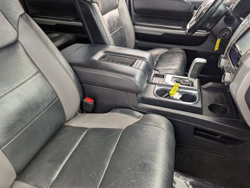 Used 2019 Toyota Tundra Limited w/ Limited Premium Package image 11