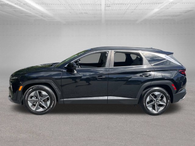 Used 2025 Hyundai Tucson SEL FWD image 12