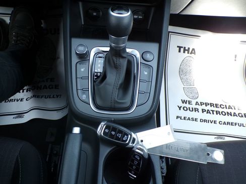 Used 2023 Hyundai Kona SEL w/ Convenience Package image 25