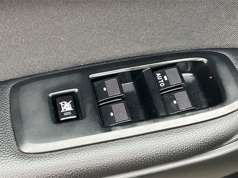 Used 2019 Ford Ranger XLT image 12