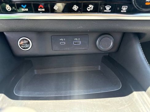 Used 2023 Nissan Rogue SL w/ SL Premium Package AWD/4WD image 26