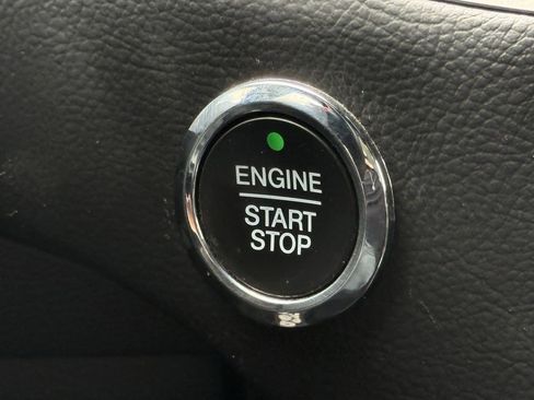 Certified 2021 Ford Edge ST-Line AWD/4WD image 21