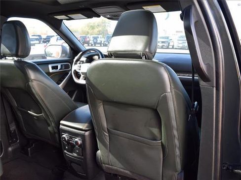 Used 2022 Ford Explorer Timberline image 32