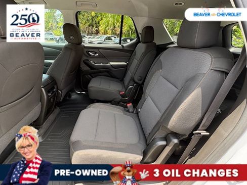 Used 2019 Chevrolet Traverse LT FWD image 14