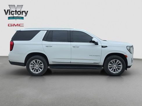 Used 2023 GMC Yukon SLT image 18