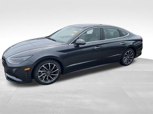 Used 2021 Hyundai Sonata Limited w/ Cargo Package FWD image 4