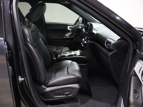 Used 2022 Ford Explorer ST w/ Equipment Group 401A image 25