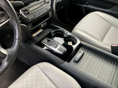 Used 2022 Honda Passport Elite image 20