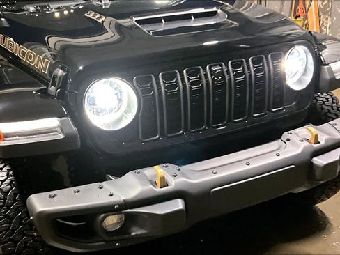 Used 2024 Jeep Wrangler Unlimited Rubicon 392 image 39