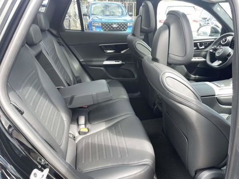 New 2026 Mercedes-Benz GLC 300 4MATIC image 22