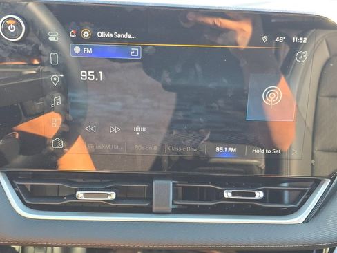 Used 2026 Chevrolet Equinox LT w/ Convenience Package II image 18