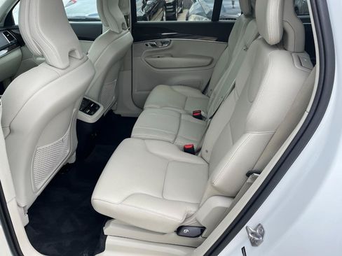 Used 2019 Volvo XC90 T6 Momentum w/ Advanced Package AWD/4WD image 13